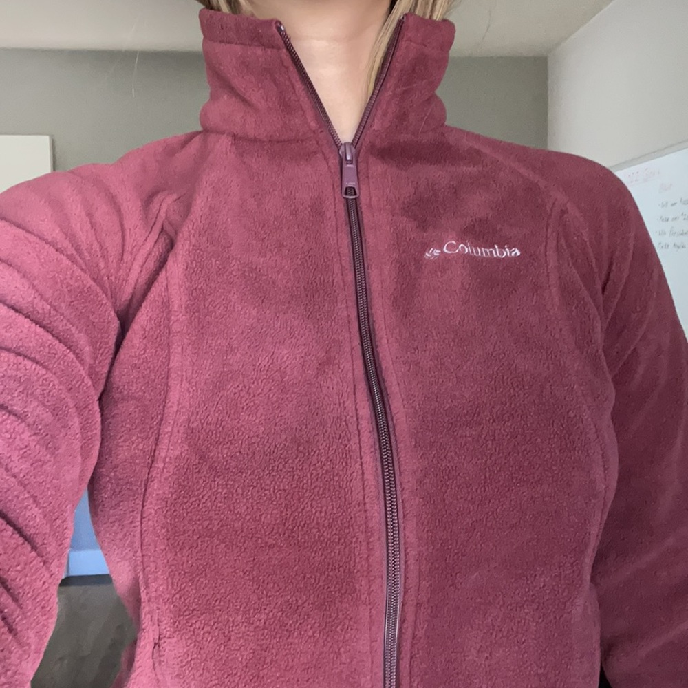MAGENTA SMALL COLUMBIA JACKET